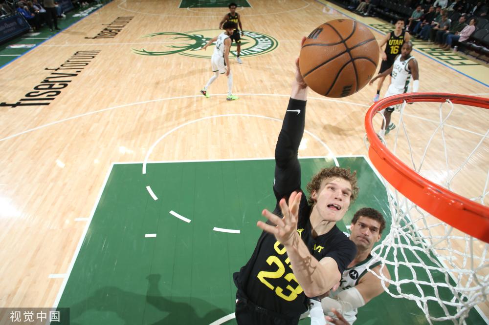 在场面上给 在场面上给