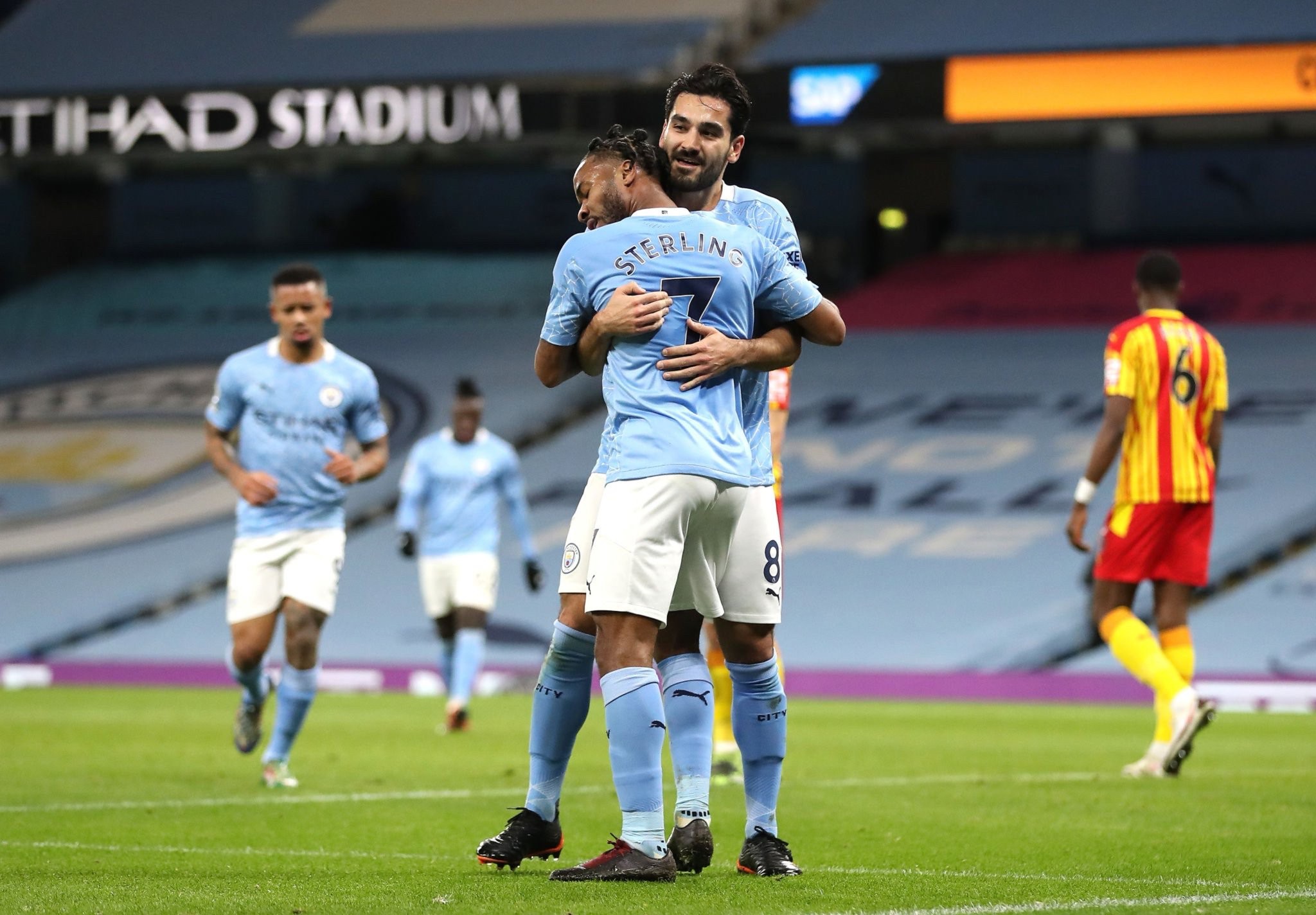 的讨论日渐 的讨论日渐